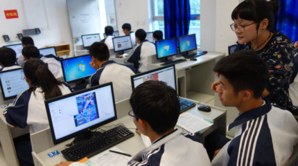 初中毕业男孩子学什么专业好？聚焦计算机软件开发与维修